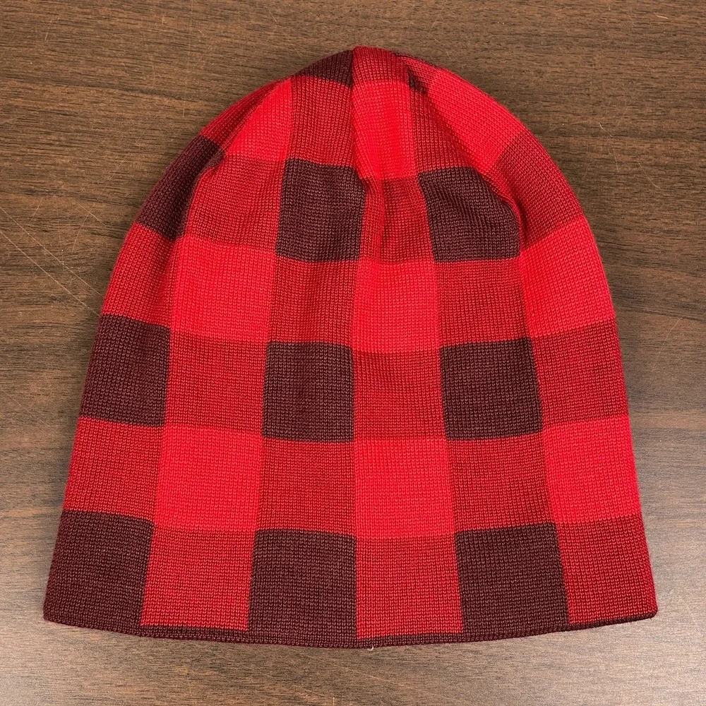 Locale Colorado Beanie 50% Merino Blend Buffalo Plaid Check Knit Cap Red Maroon